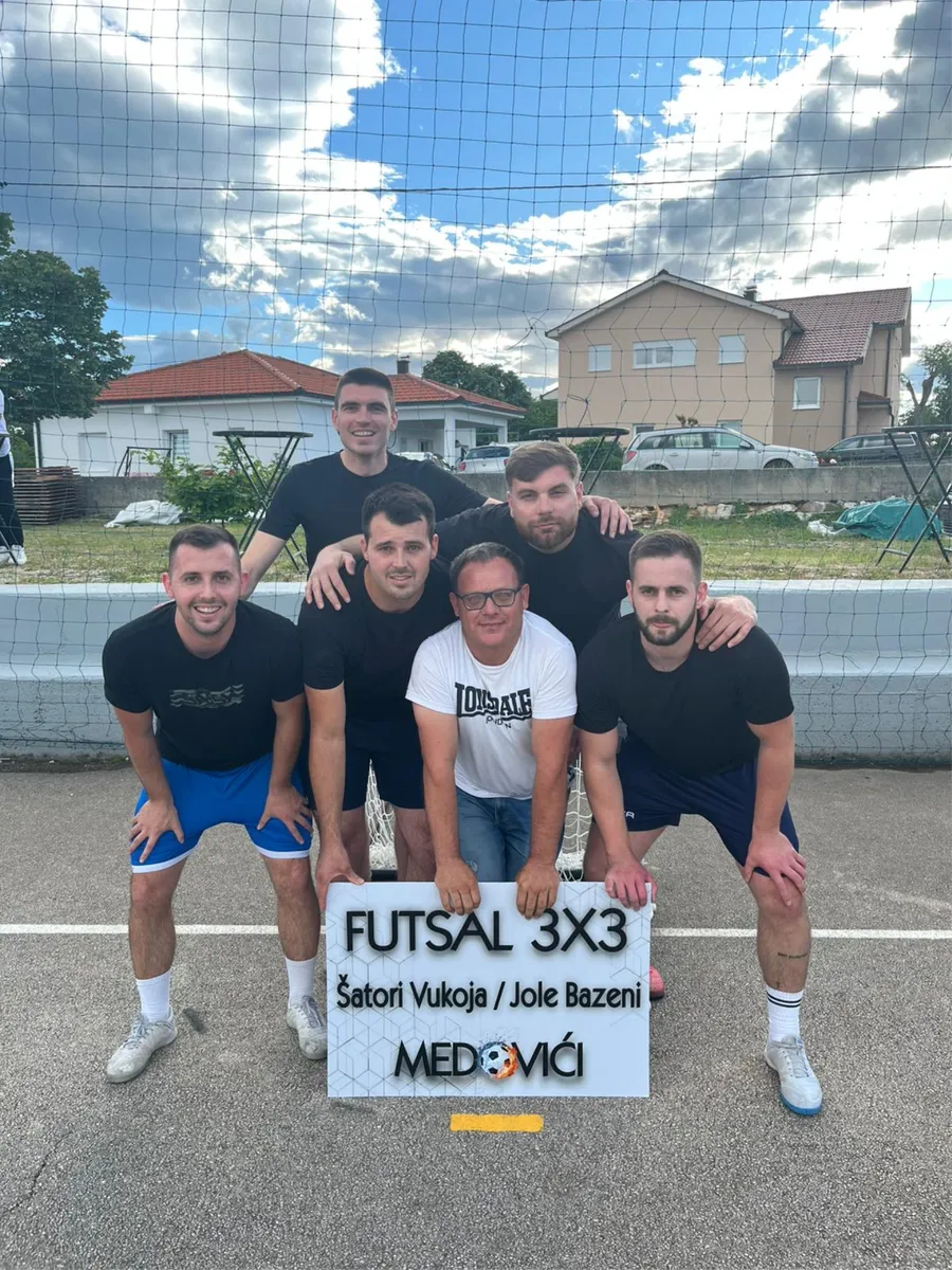 FOTO: Druga večer Futsal kupa na Medovićima, večeras ćemo saznati posljednje putnike u završni dan 16