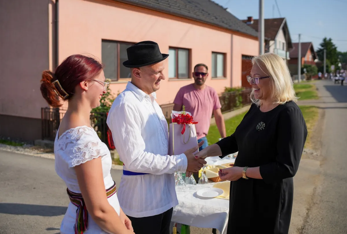 FOTO Zatvoreni 19. ''Dani Tolise'': Jedno od najposebnijih mjesta u BiH vjerno čuva običaje 3
