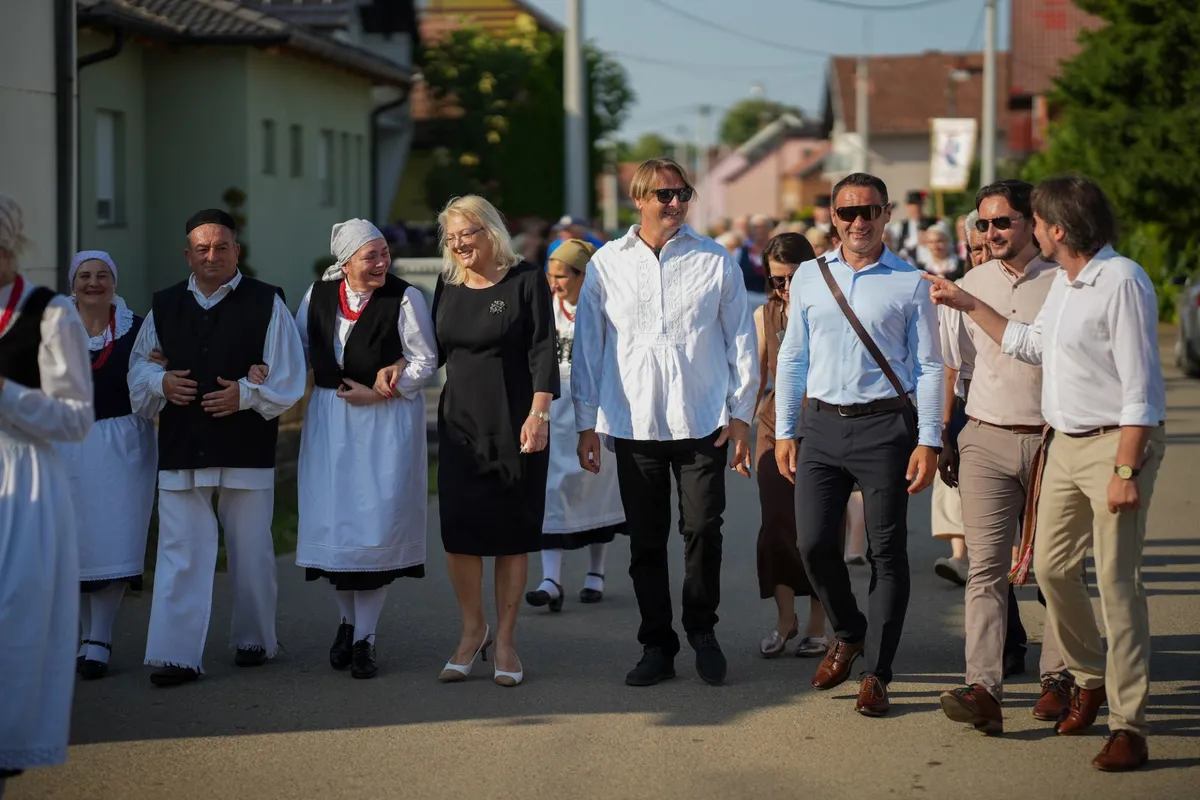 FOTO Zatvoreni 19. ''Dani Tolise'': Jedno od najposebnijih mjesta u BiH vjerno čuva običaje 5
