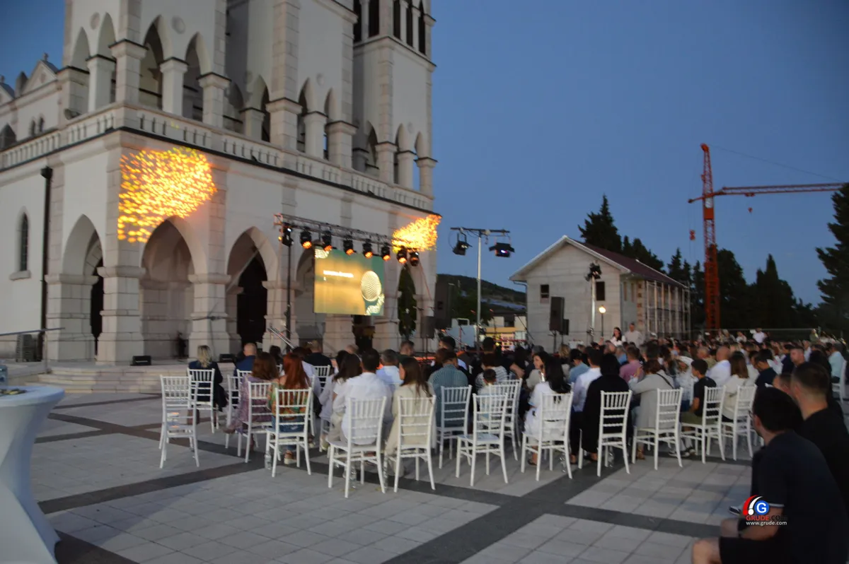 Sedam veličanstvenih iz klape Cambi pripremilo koncert za pamćenje na platou Kamene ljepotice 2
