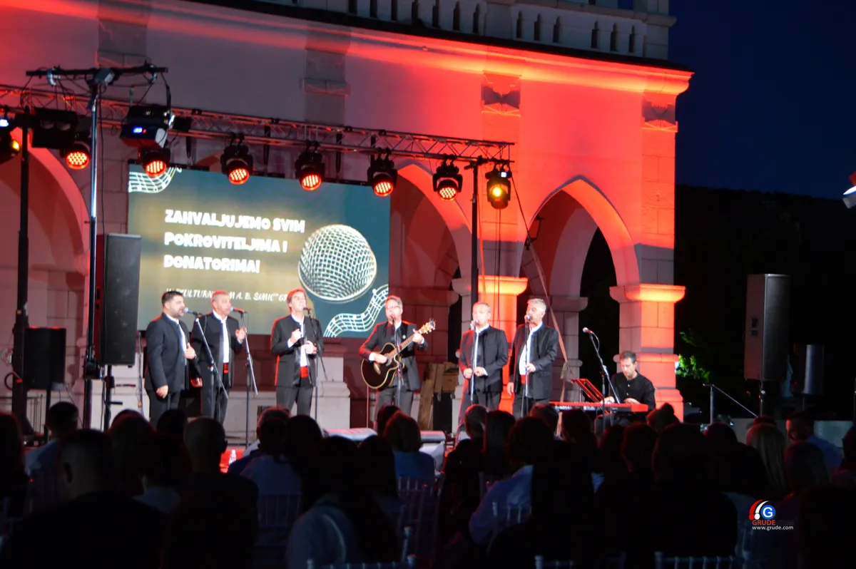 Sedam veličanstvenih iz klape Cambi pripremilo koncert za pamćenje na platou Kamene ljepotice 4