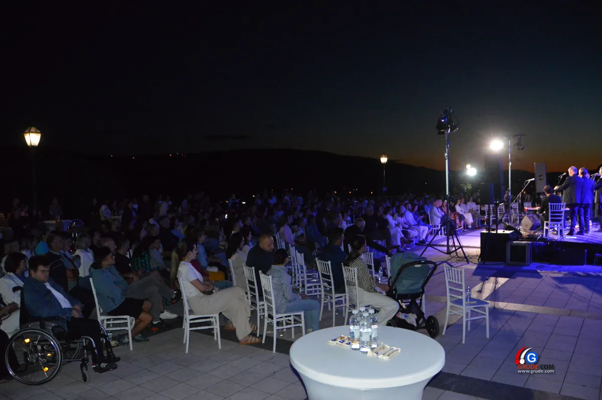 Sedam veličanstvenih iz klape Cambi pripremilo koncert za pamćenje na platou Kamene ljepotice 11