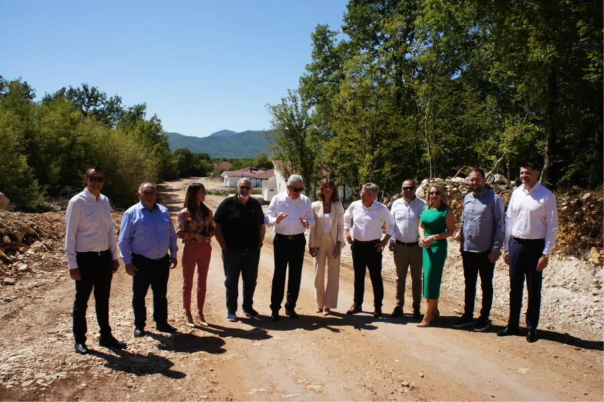 Čović i ministrica Katić sa suradnicima posjetili Grude 1