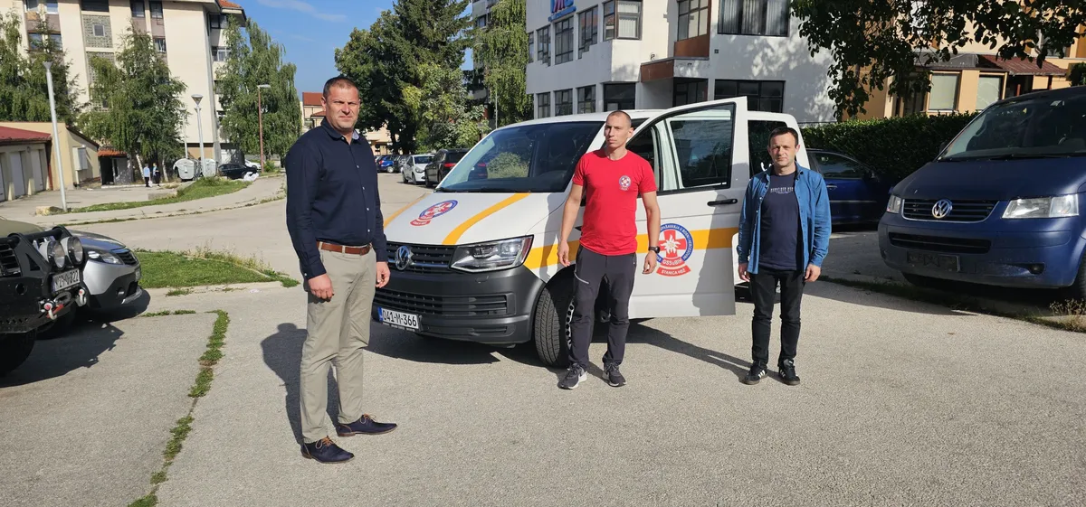 SRAMOTNO: Dvojica mladića izmislili ozljedu na planini i podigli GSS na noge! Mislili da će po njih stići helikopter!