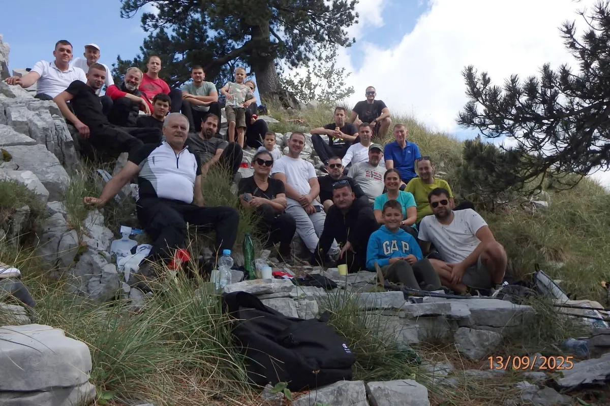 Memorijalni uspon na Golubić u čast poginulim braniteljima FOTO