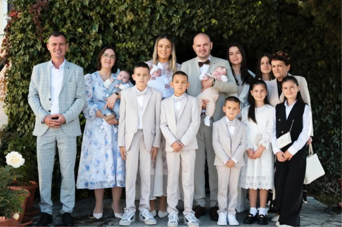 Ledinac: Pod istom misom dva brata krstila troje djece