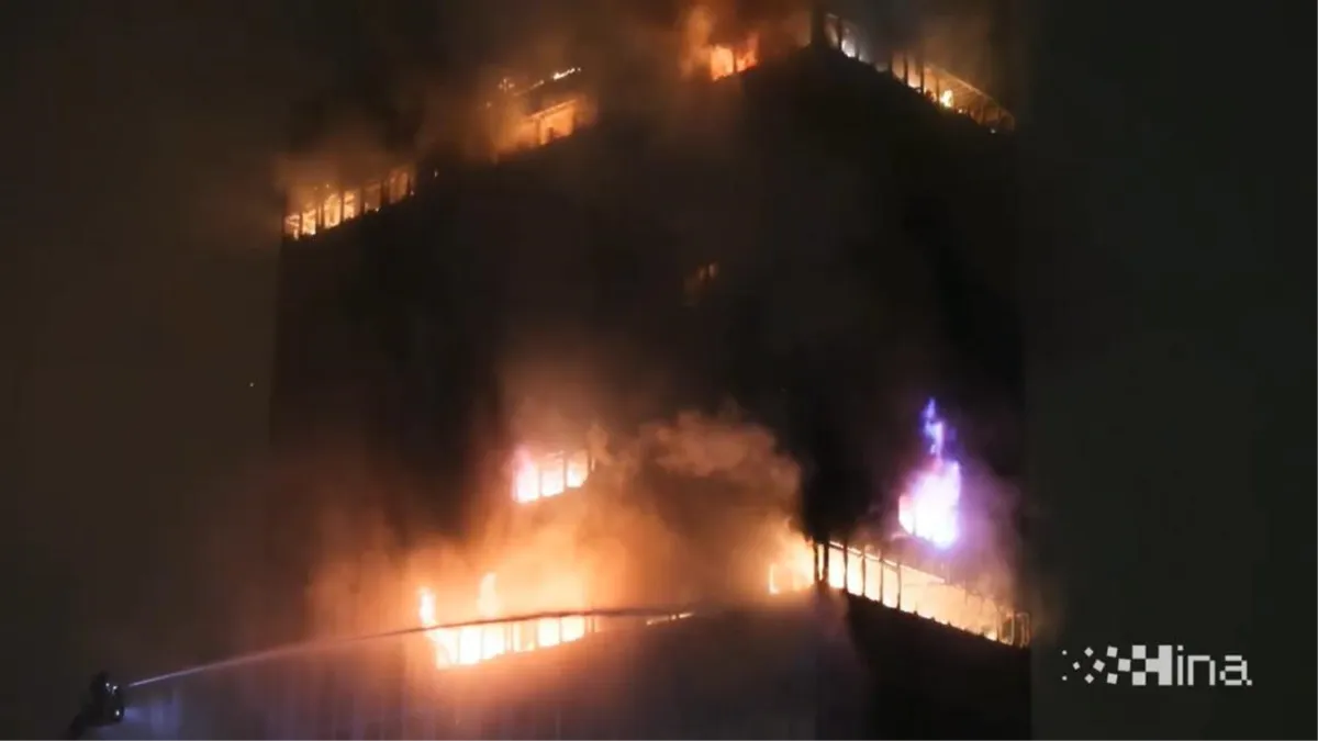 Gori Vjesnikov neboder u Zagrebu VIDEO