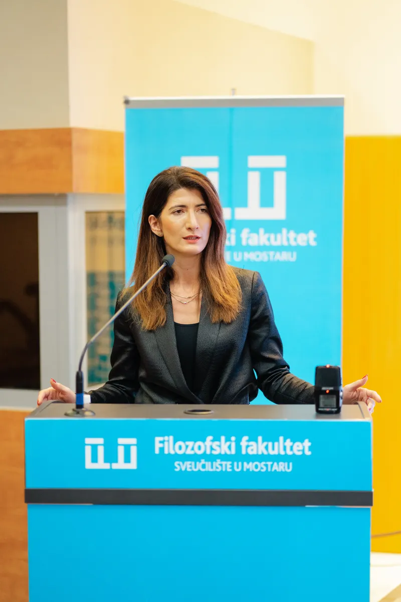 FOTO: Svečanom akademijom obilježena 20. godišnjica Filozofskog fakulteta SUM-a 2