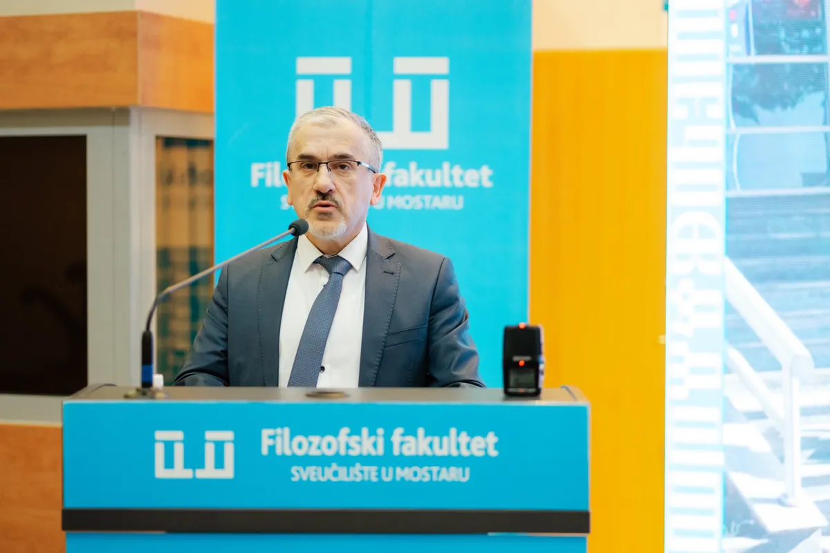 FOTO: Svečanom akademijom obilježena 20. godišnjica Filozofskog fakulteta SUM-a 4
