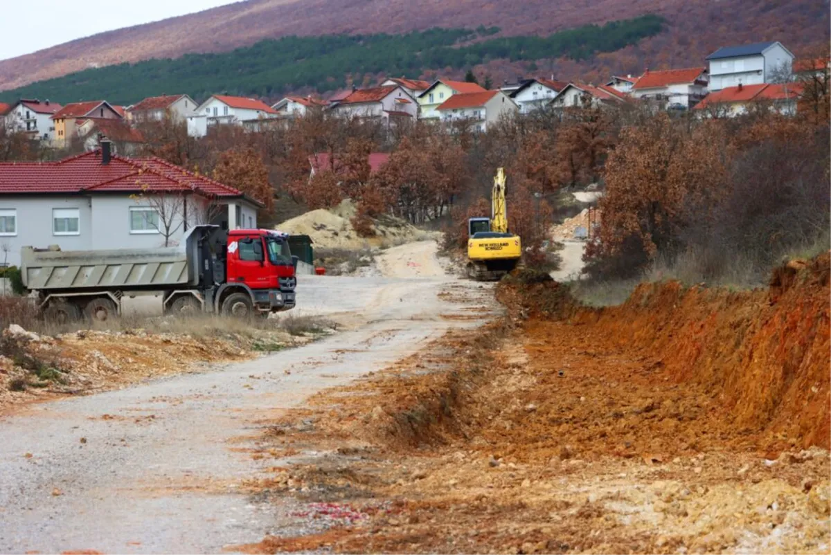 Posušje rasterećuje promet: U tijeku radovi u ulici Augusta Šenoe