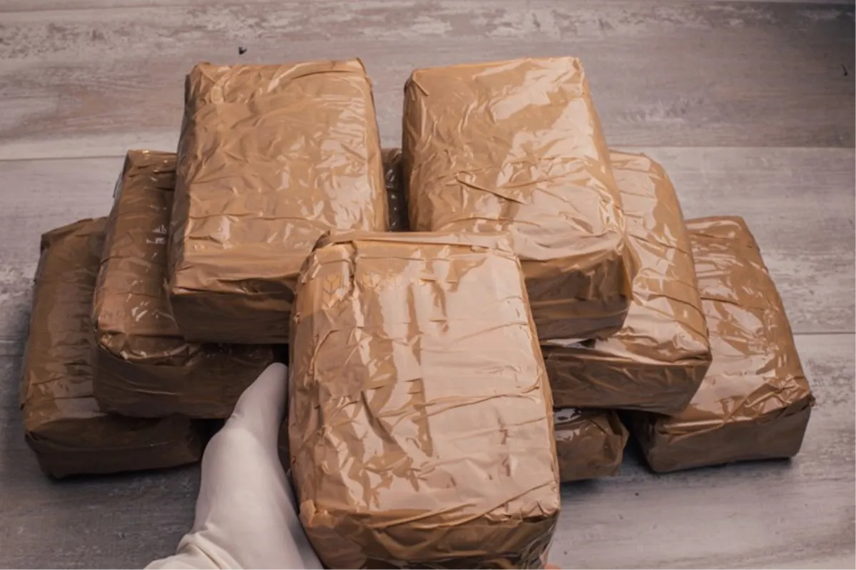 Preko granice pokušao prebaciti skoro 13 kolograma kokaina