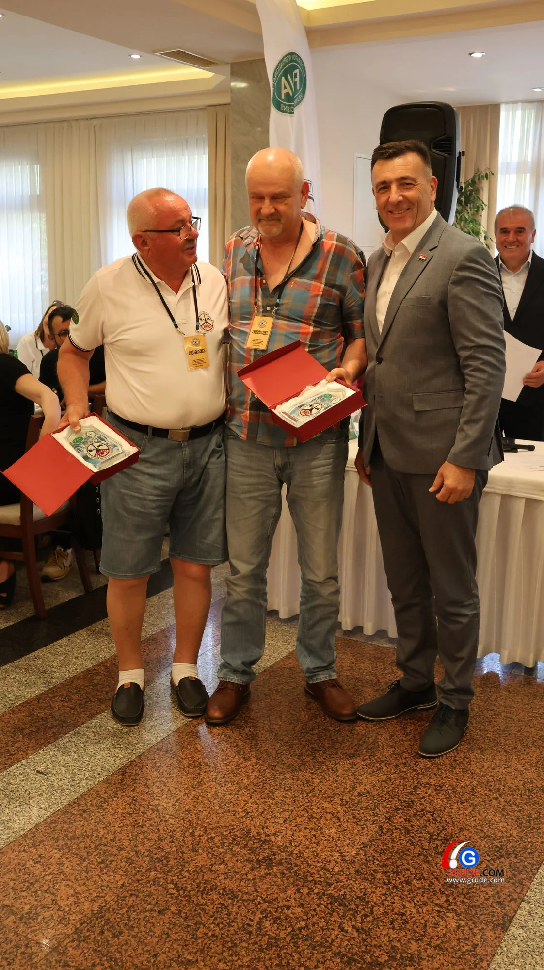 Vikend u ŽZH bio je u znaku oldtimera, ''4. Grada Hercegovine 2026'' FOTO 55