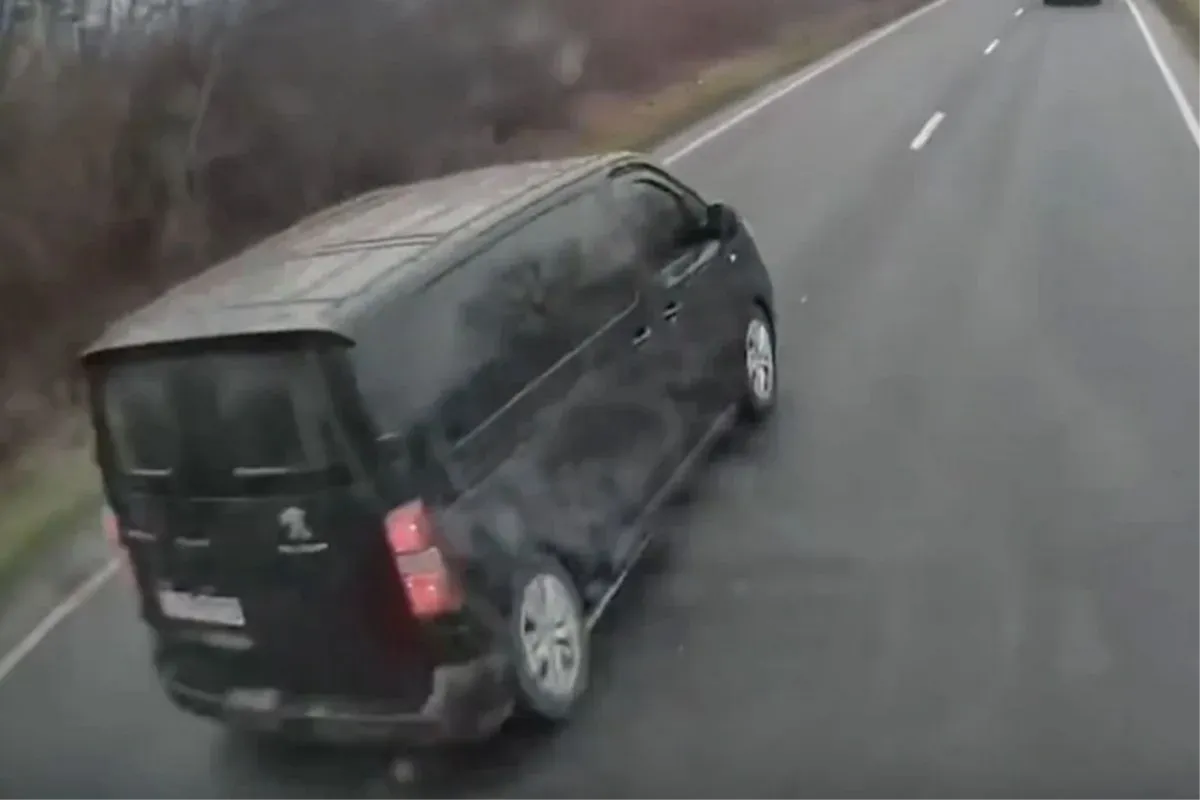 Procurili detalji stravične nesreće grčkih navijača: Preživjeli otkrio ključni trenutak prije tragedije