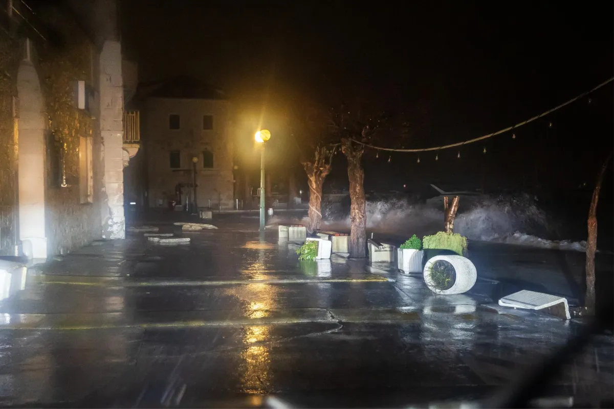 FOTO: Besana noć u Dalmaciji, ovo se ne pamti već desetljećima... 3