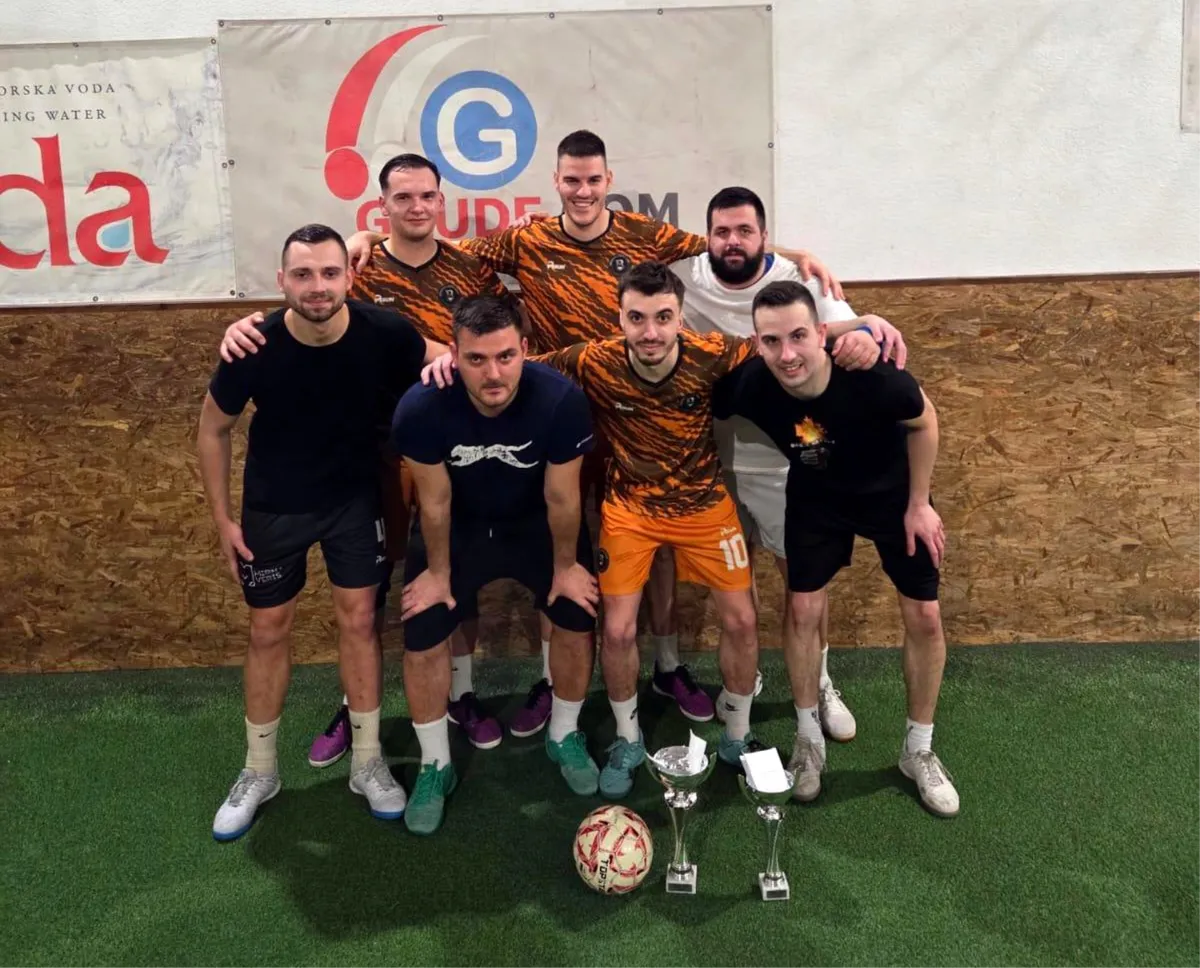 FOTO: Brabus obranio naslov prvaka na Cageballu Grude! Grude.com viceprvak