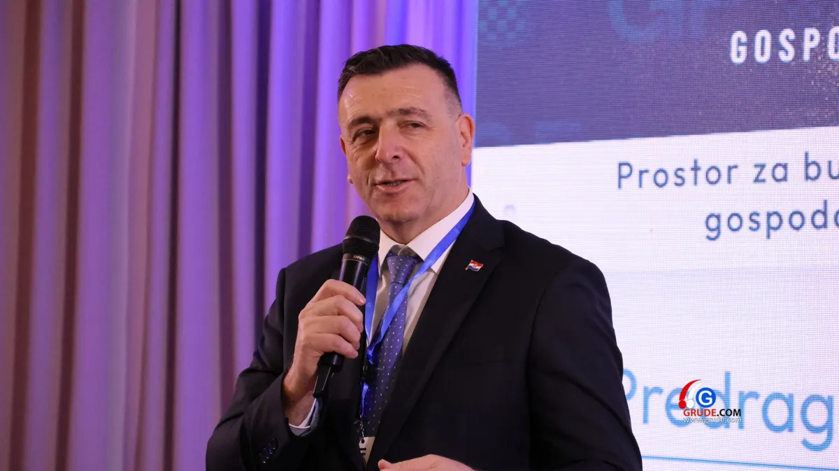 FOTOGALERIJA: 3. Gospodarski forum ŽZH-a: Bez jakih i snažnih Hrvata u BiH ni Republika Hrvatska nema prosperiteta 1