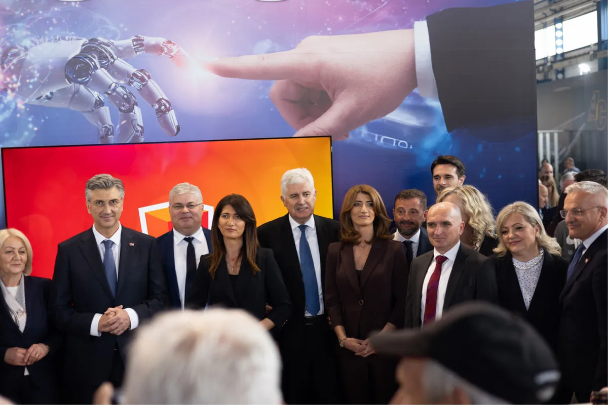 Premijer Plenković u posjeti HT Eronetu
