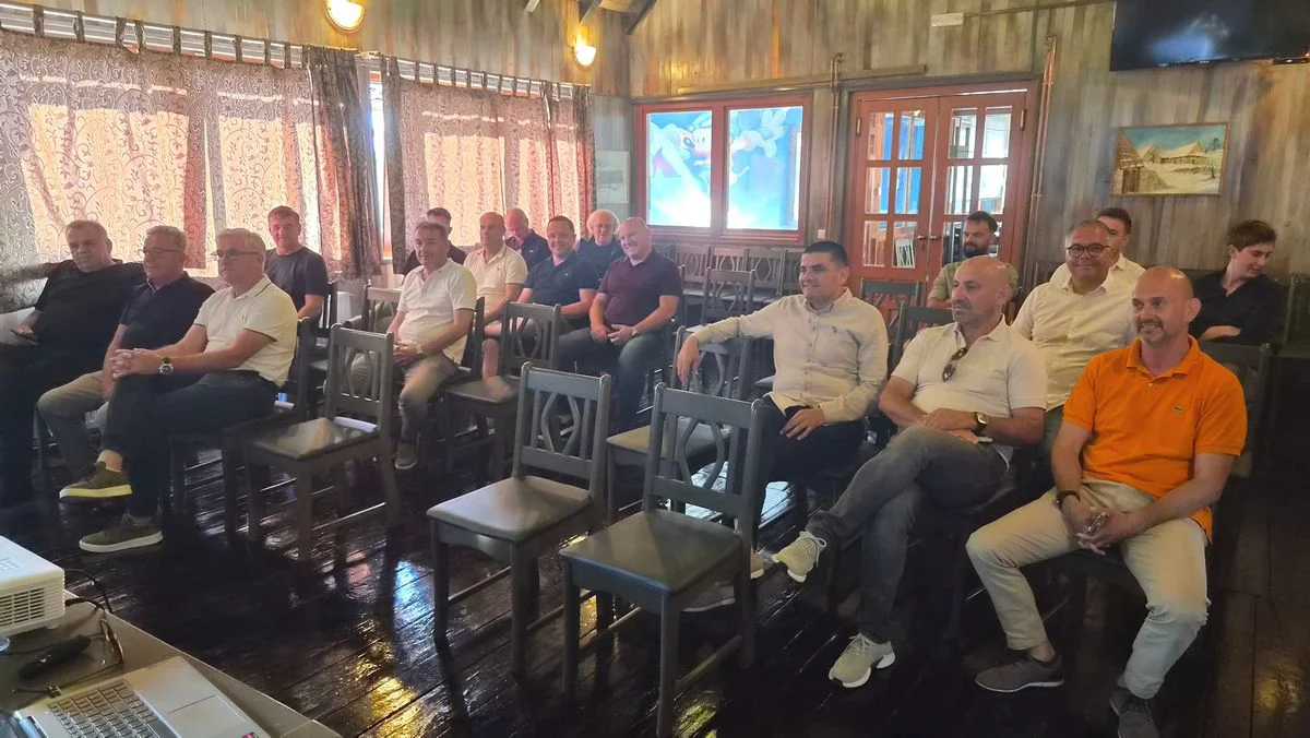 Bariši Šušnjaru još jedan mandat na čelu Udruge gospodarstvenika Posušje 1