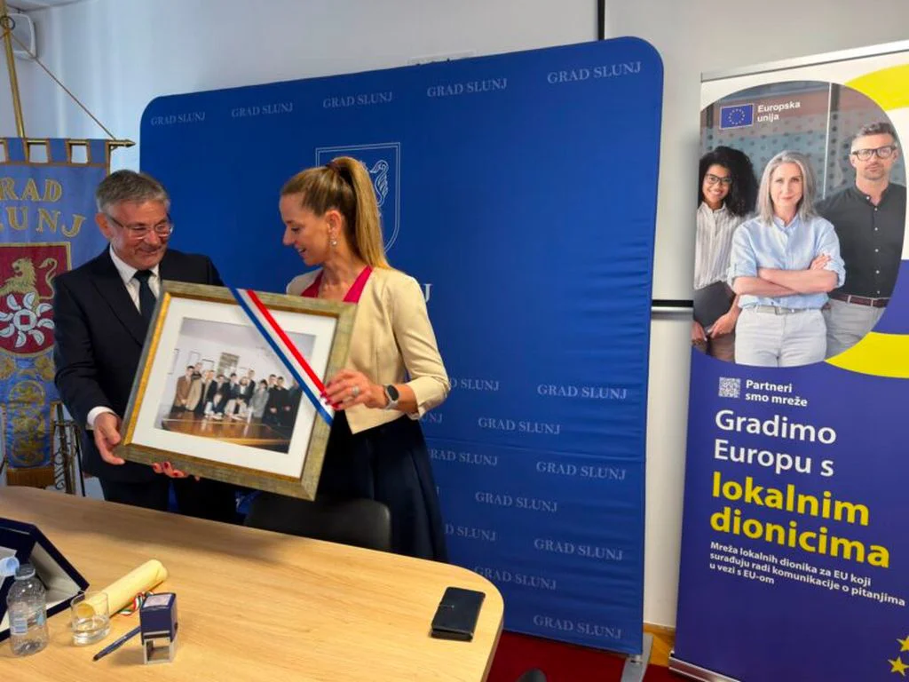 Obnovljena Povelja o prijateljstvu između Općine Grude i Grada Slunja