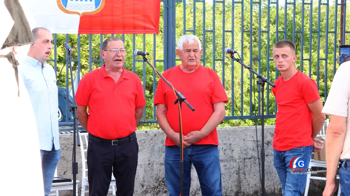 Na Medovićima 20. put proslavljen sv. Ante i predstavljena knjiga o selu FOTO 13