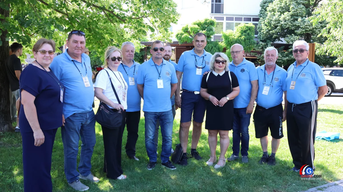 Vikend u ŽZH bio je u znaku oldtimera, ''4. Grada Hercegovine 2026'' FOTO 46