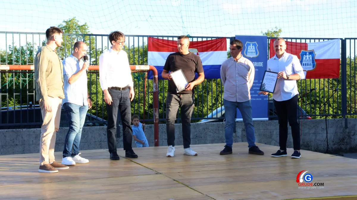 Na Medovićima 20. put proslavljen sv. Ante i predstavljena knjiga o selu FOTO 25