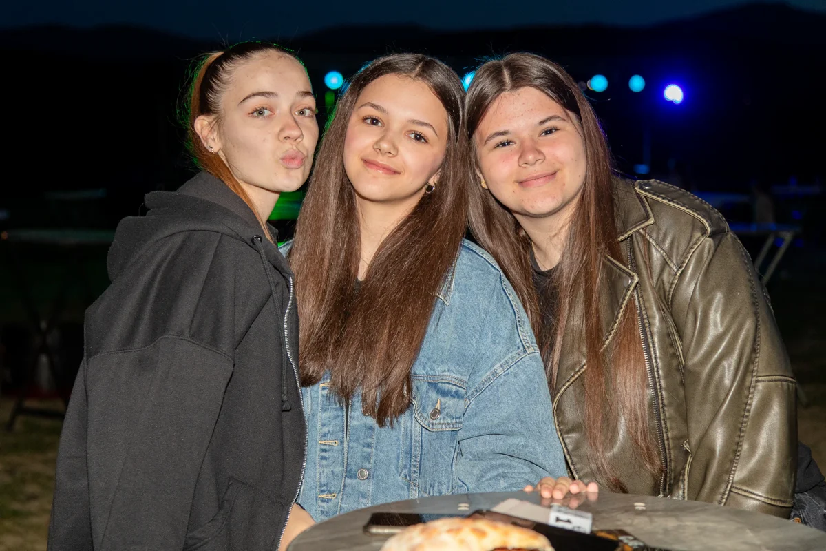 FOTO: Krenica je bila u znaku humanosti, vrhunski DJ-i rasplesali okupljene 13