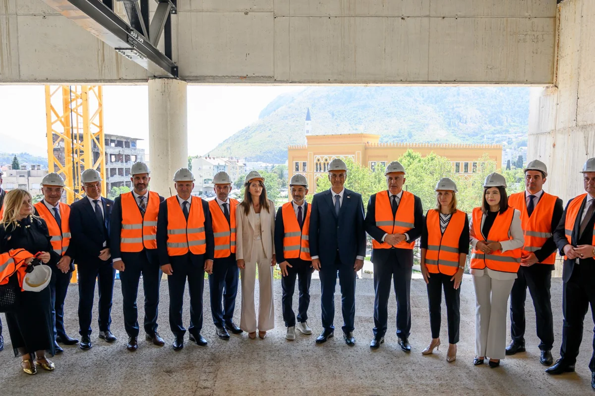 36 milijuna eura za projekte u BiH, Plenković poručio: „Hrvati moraju birati svog predstavnika“ 4