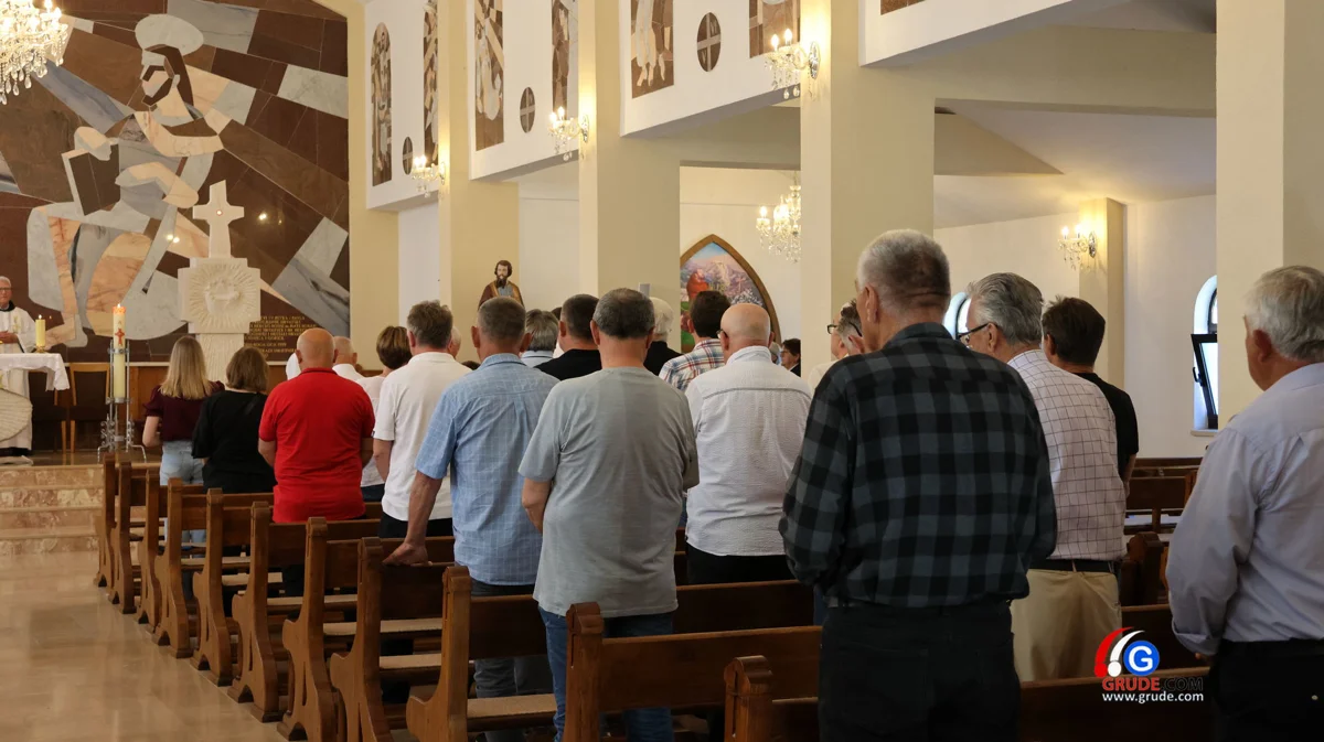 Obitelj i prijatelji čuvaju sjećanje na grudske sinove FOTO 32