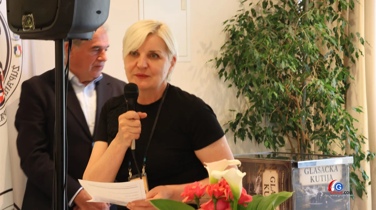 Vikend u ŽZH bio je u znaku oldtimera, ''4. Grada Hercegovine 2026'' FOTO 49
