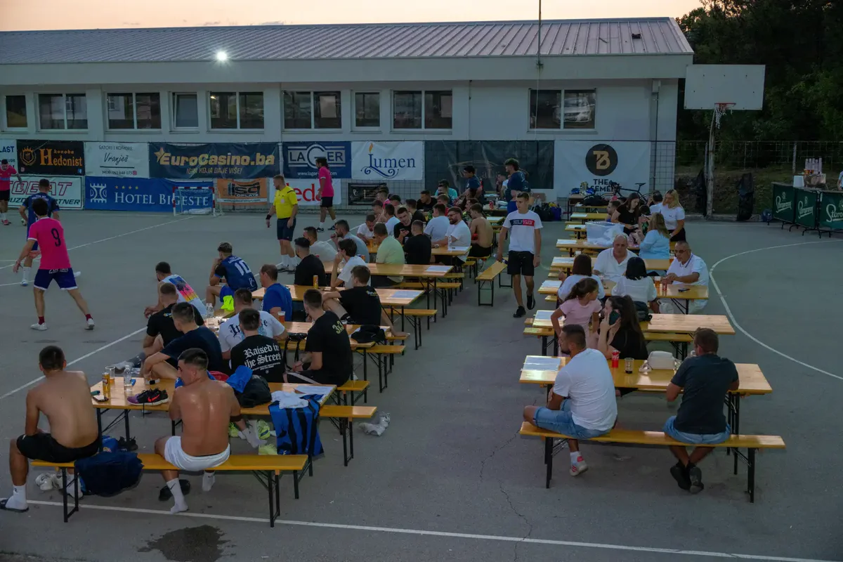 TIHALJINA za pamćenje i treći put! Poznata imena uveličala spektakularni turnir, slavio Futsal 3x3 DVO/EuroCasino 4
