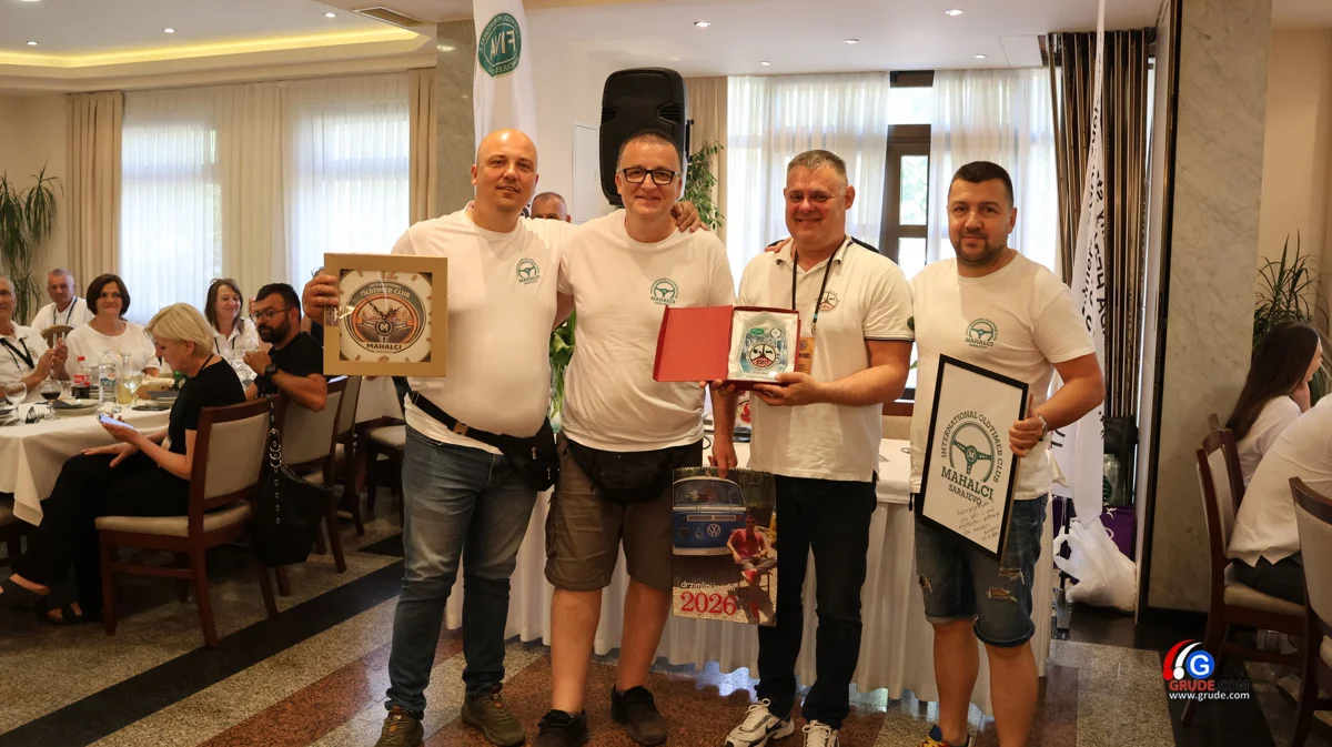 Vikend u ŽZH bio je u znaku oldtimera, ''4. Grada Hercegovine 2026'' FOTO 50