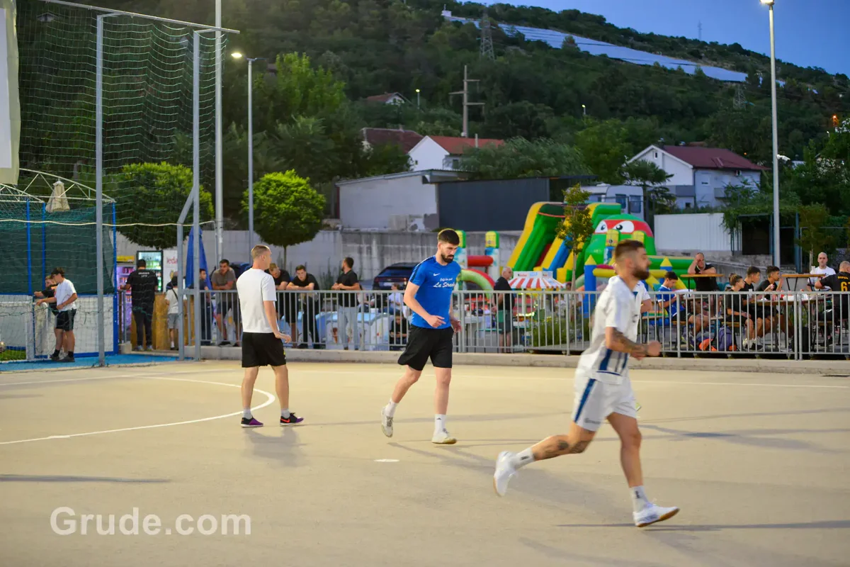 FOTO: Okel Invest, Mepas, MZ Kočerin i Šatori Vranješ prošli dalje na Grudskom ljetu 3