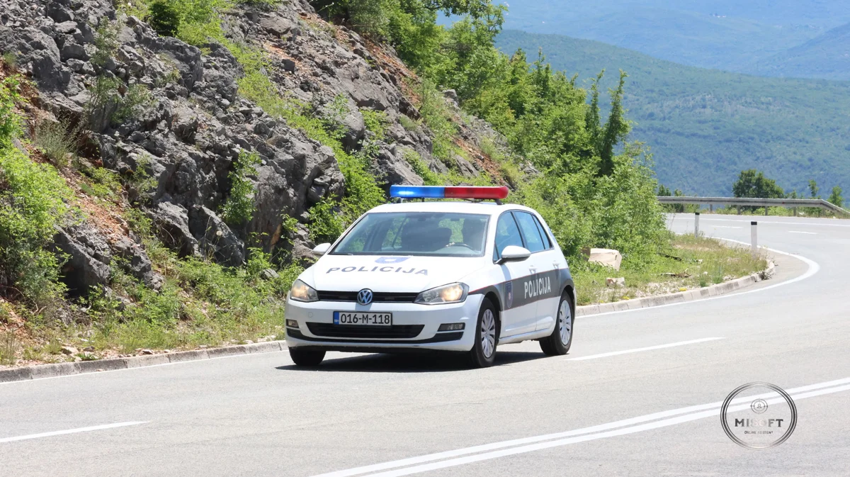 Kod 17-godišnjaka iz Gruda pronađeni kokain i marihuana 2