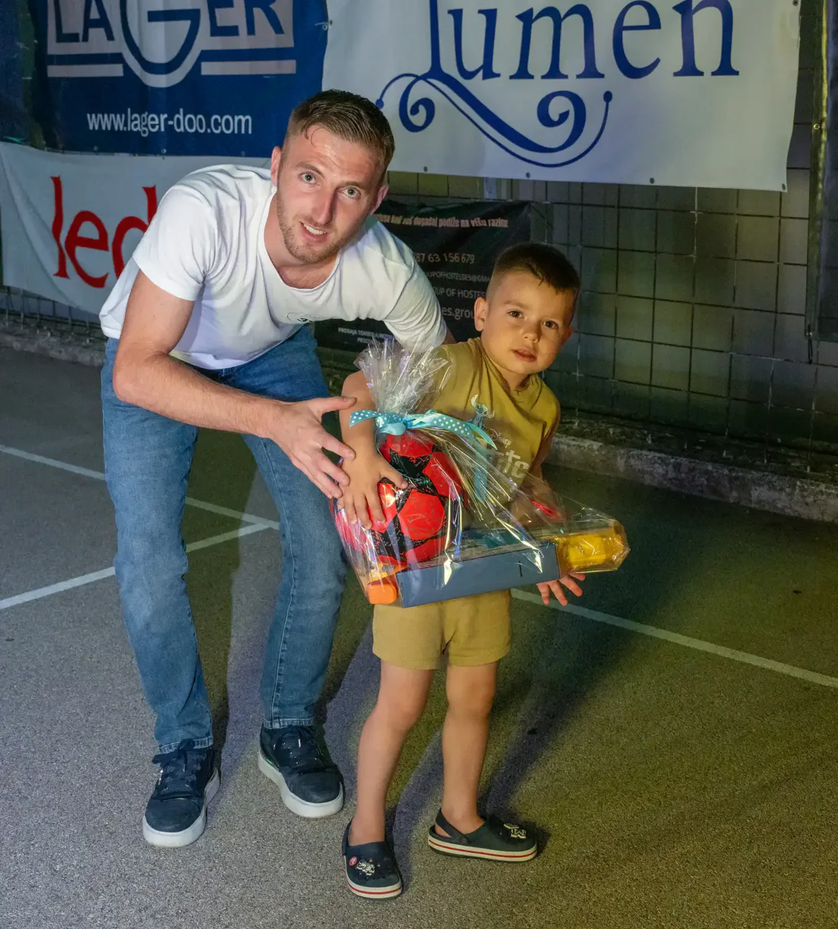 TIHALJINA za pamćenje i treći put! Poznata imena uveličala spektakularni turnir, slavio Futsal 3x3 DVO/EuroCasino 35