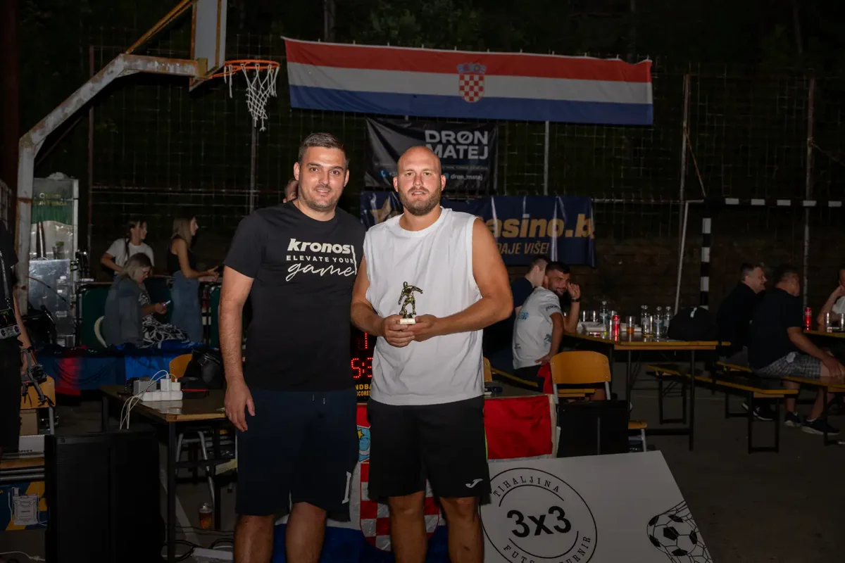 TIHALJINA za pamćenje i treći put! Poznata imena uveličala spektakularni turnir, slavio Futsal 3x3 DVO/EuroCasino 41