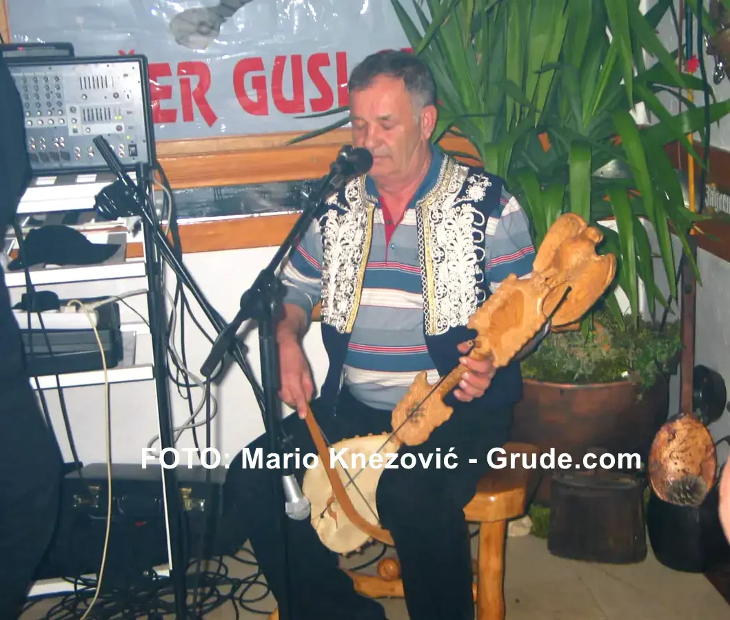 Napustio nas je Mate Grubišić - Tičarević, legendarni tradicijski glazbenik nesalomljivog duha 1