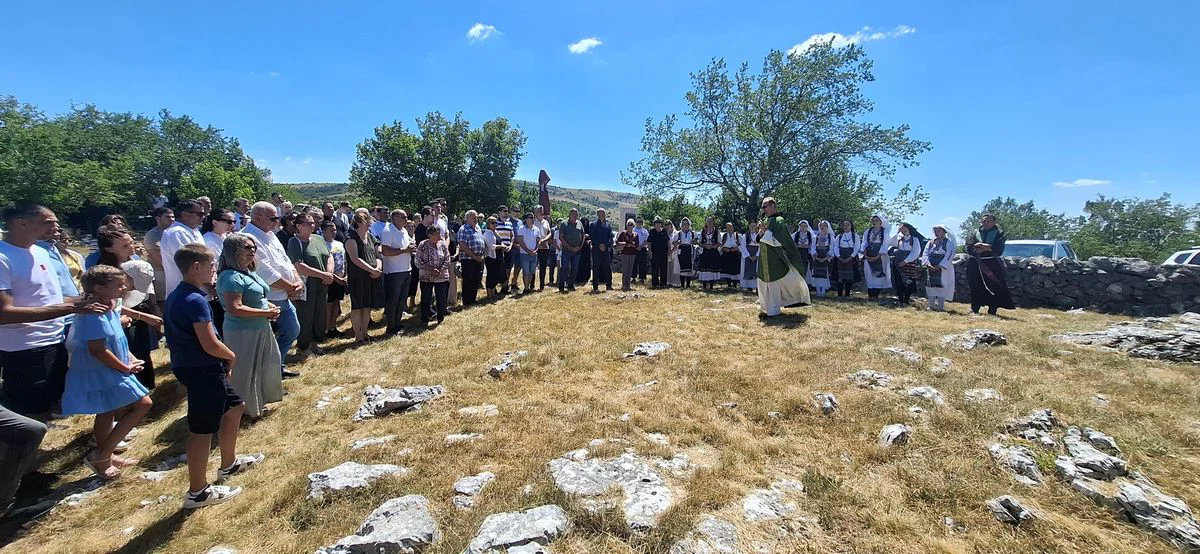 TRADICIJA STARA PET I VIŠE STOLJEĆA Misa na Bilima prvi put kao nematerijalna kulturna baština FOTO 7