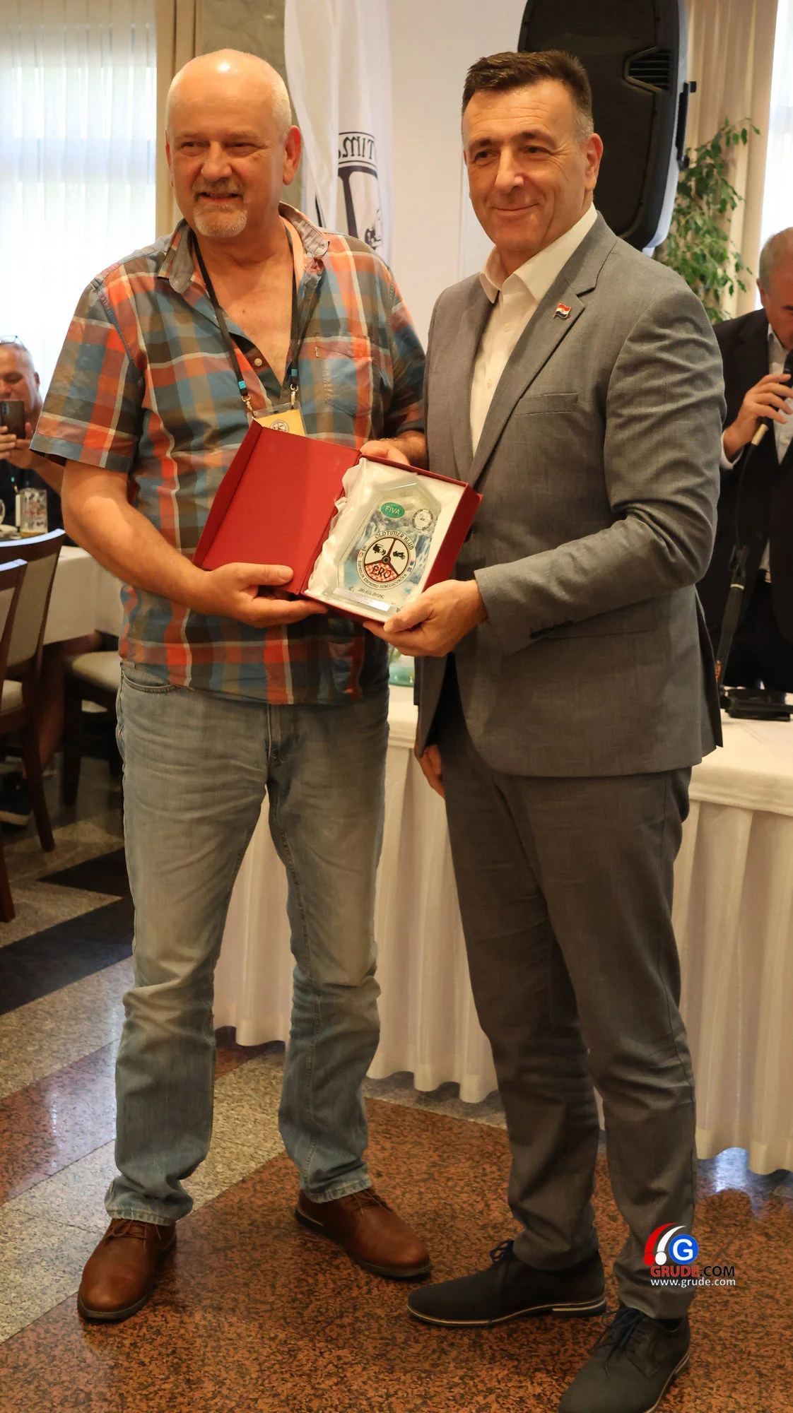 Vikend u ŽZH bio je u znaku oldtimera, ''4. Grada Hercegovine 2026'' FOTO 54