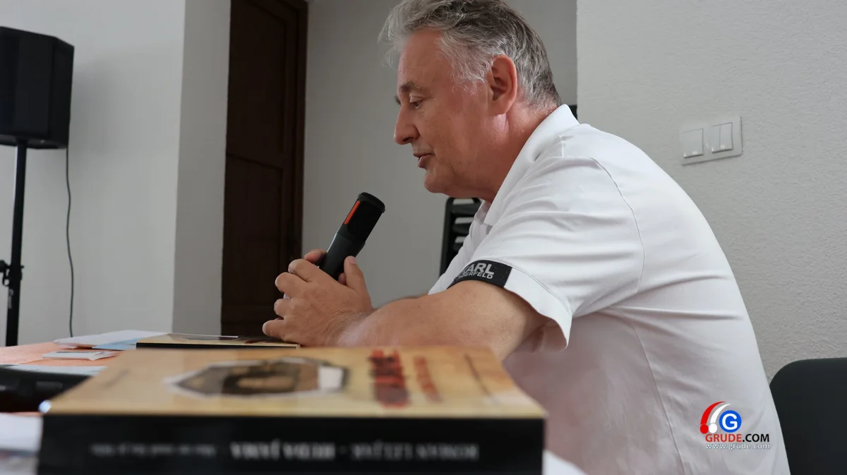 Obitelj i prijatelji čuvaju sjećanje na grudske sinove FOTO 40