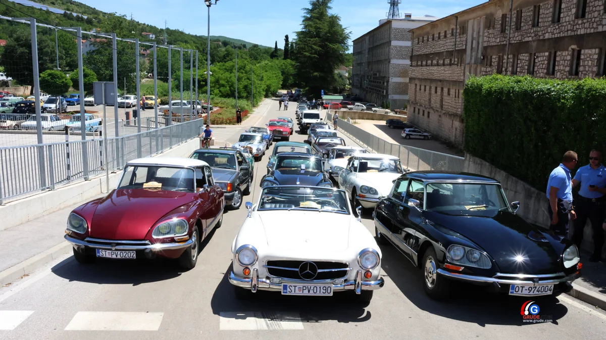 Vikend u ŽZH bio je u znaku oldtimera, ''4. Grada Hercegovine 2026'' FOTO