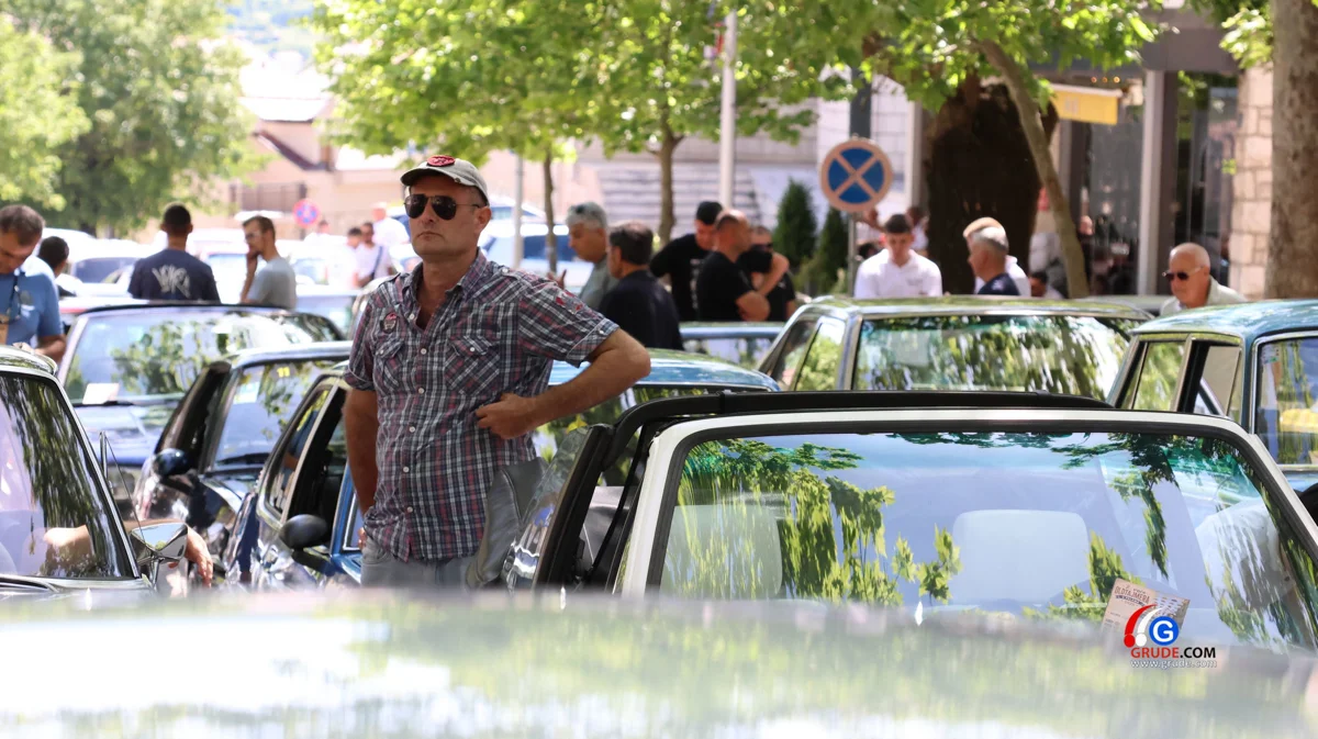 Vikend u ŽZH bio je u znaku oldtimera, ''4. Grada Hercegovine 2026'' FOTO 45