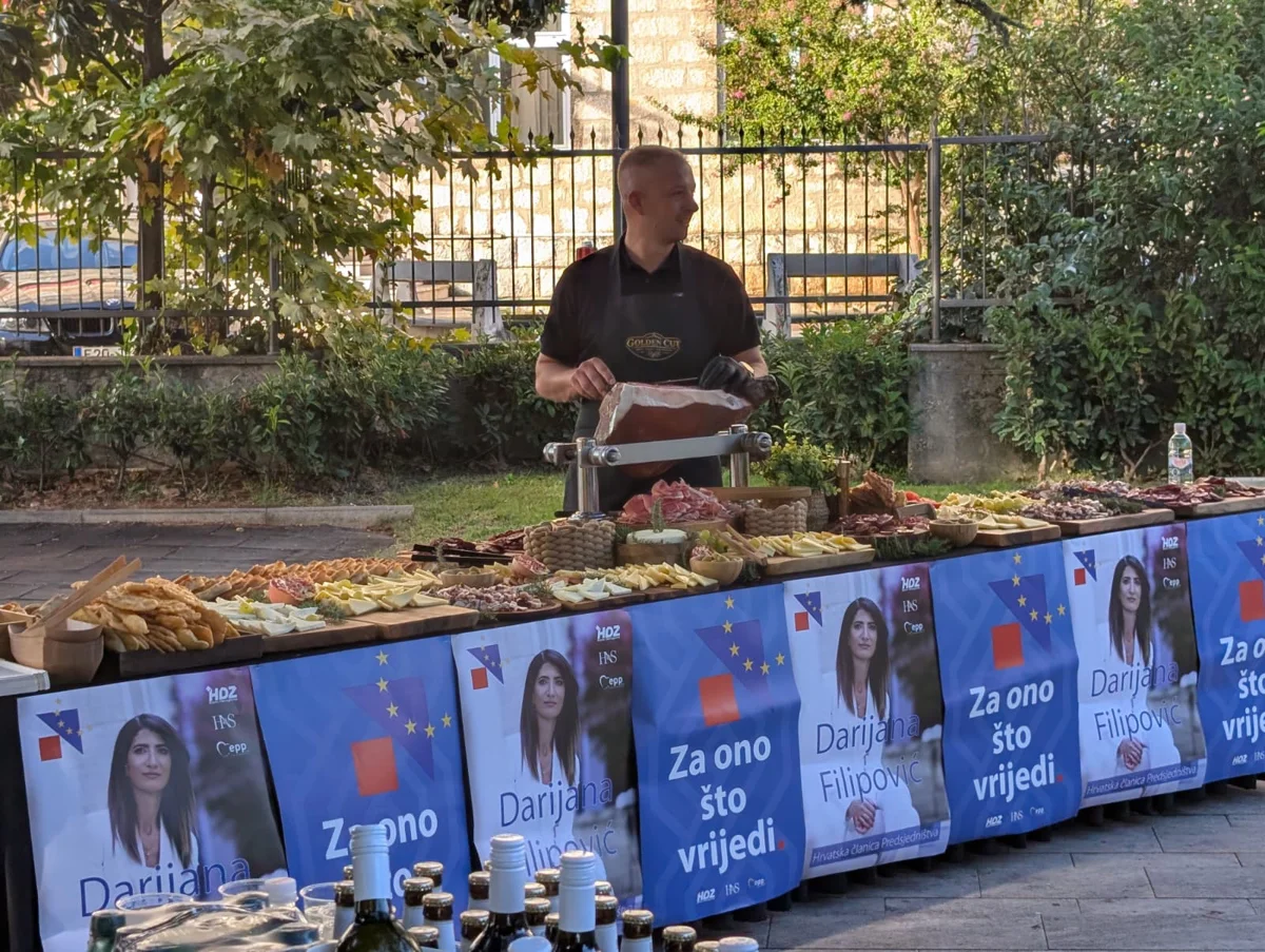 HDZ u Grudama održao završni predizborni skup! "Hrvatski narod je stvorio ovu zemlju i neće je se nikad odreći" 3