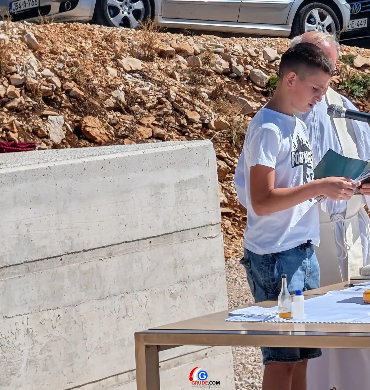 FOTO/VIDEO: Na vrhu Gruda, pod križem koji čuva Hercegovu zemlju, odjeknula poruka: Ovo je naš Križevac 14
