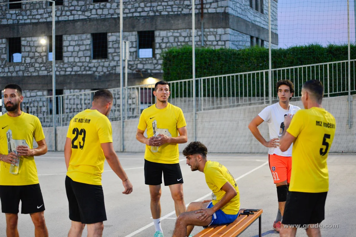 FOTO: MEPAS prvi polufinalist Grudskog ljeta! MG transport pružio sjajan otpor reprezentativcima! Basement prošao u ljepotici večeri 6