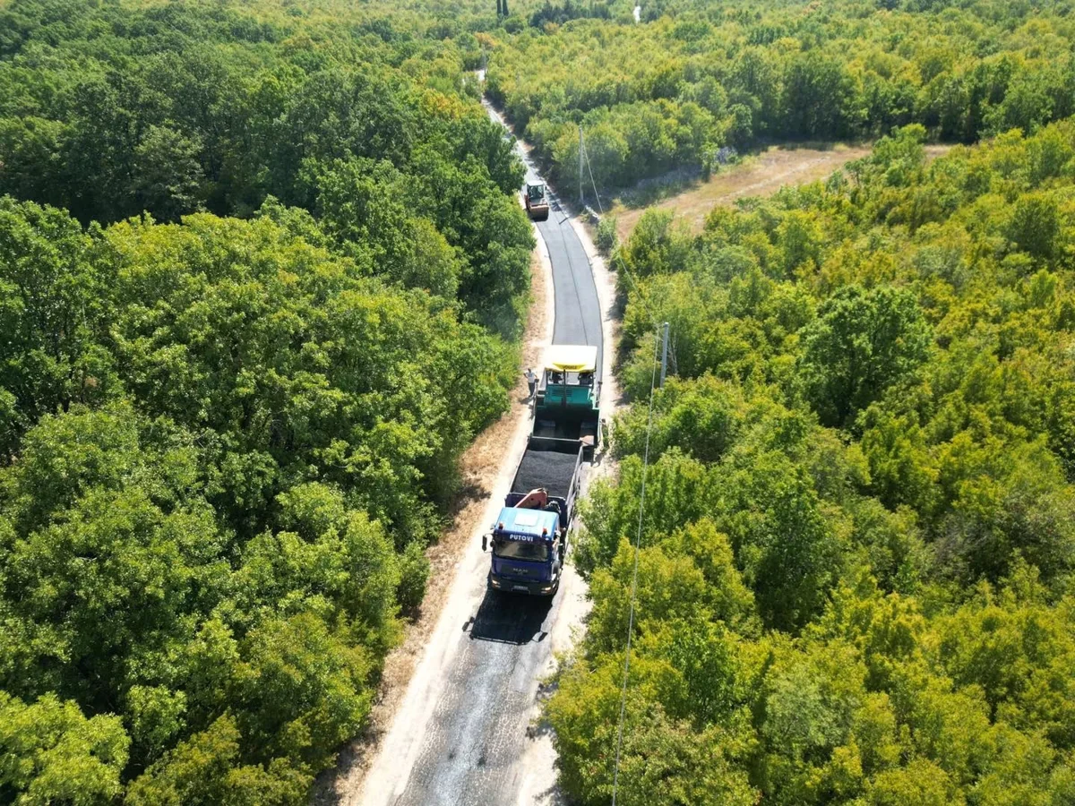 Završena rekonstrukcija dijela lokalne ceste Cerov Dolac – Borajna 6