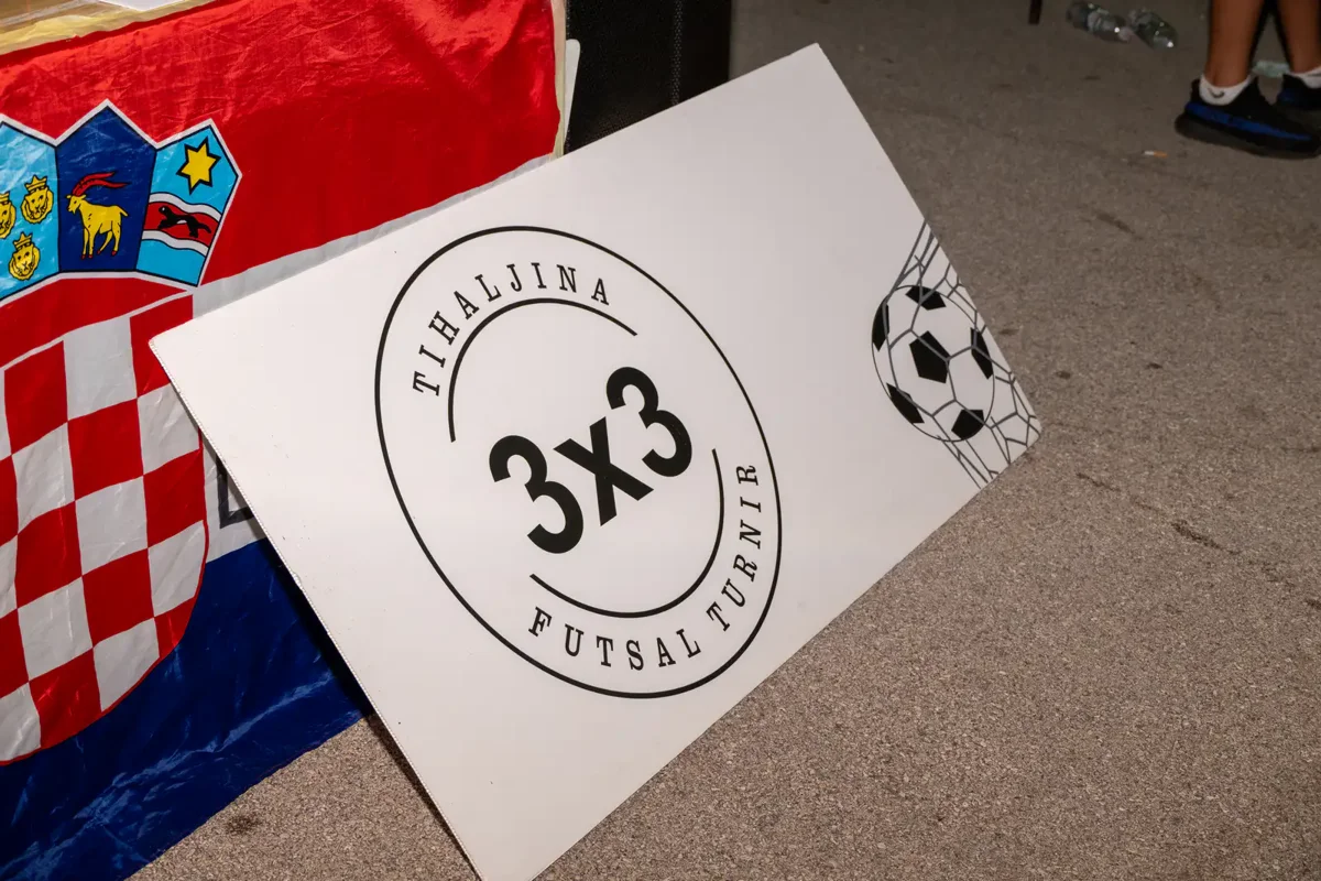 TIHALJINA za pamćenje i treći put! Poznata imena uveličala spektakularni turnir, slavio Futsal 3x3 DVO/EuroCasino 31