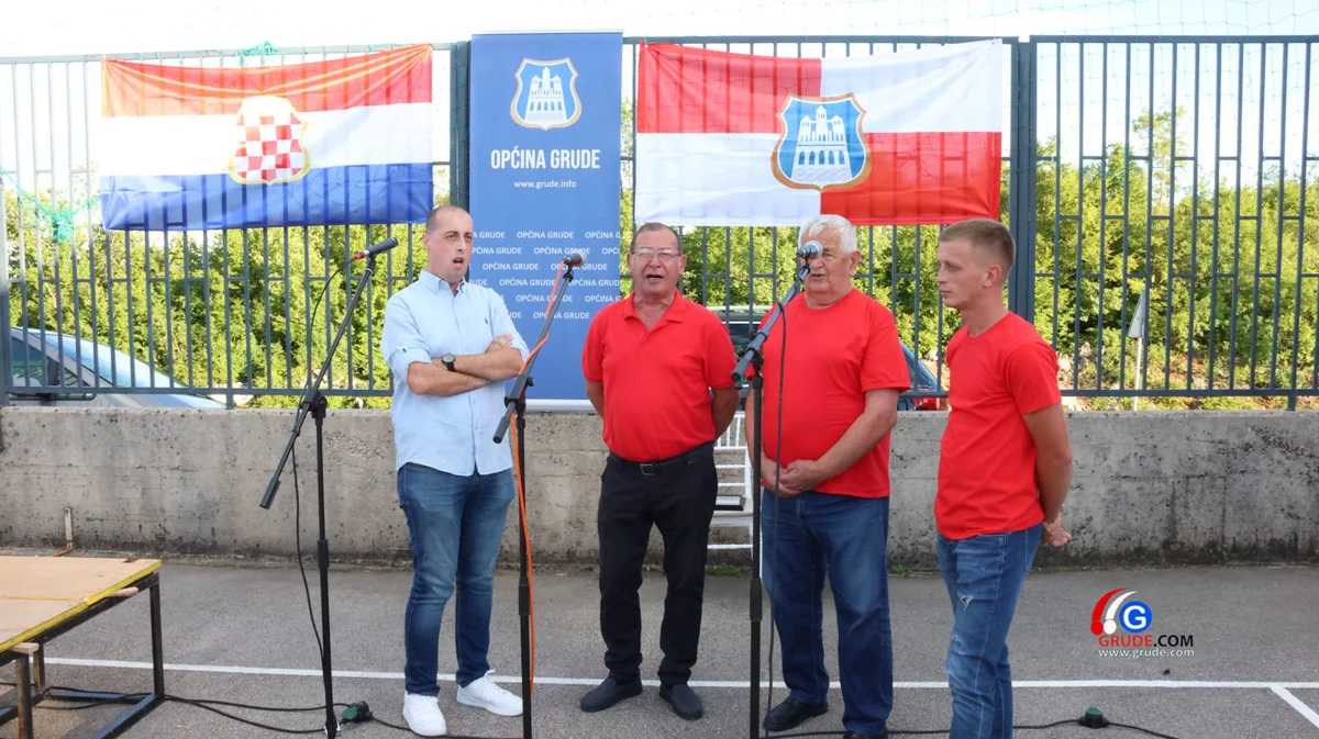 Na Medovićima 20. put proslavljen sv. Ante i predstavljena knjiga o selu FOTO 16
