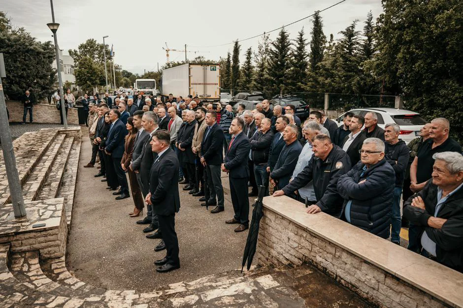 Obilježeno 35 godina otpora: Tenkovi JNA zaustavljeni odlučnošću naroda
