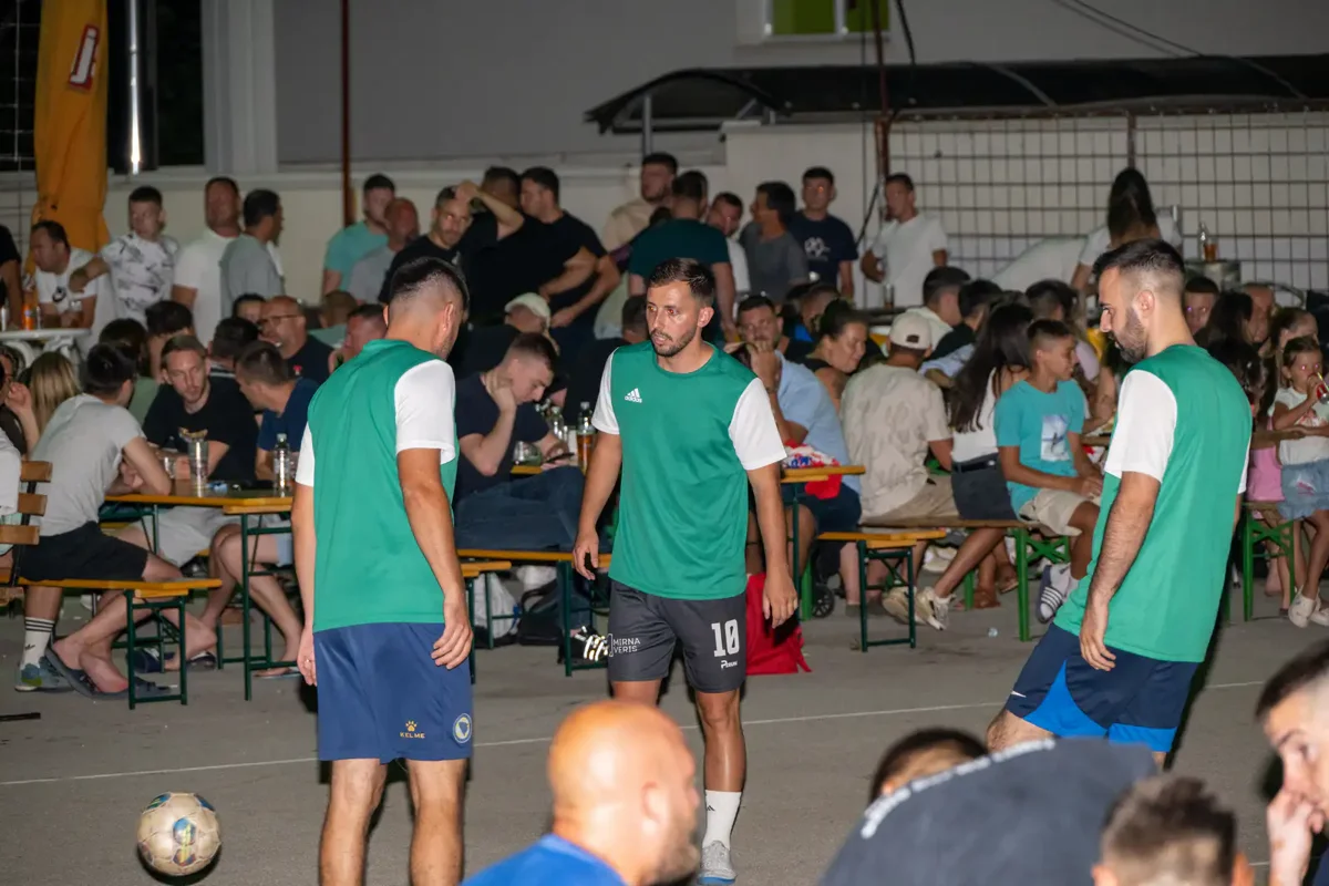 TIHALJINA za pamćenje i treći put! Poznata imena uveličala spektakularni turnir, slavio Futsal 3x3 DVO/EuroCasino 27